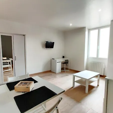 Апартаменты Le Nid Du Pont Neuf Памье